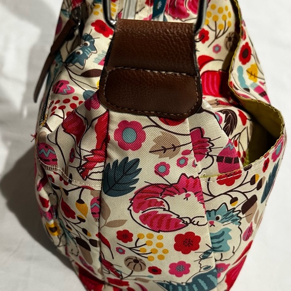 Loungefly Cream Floral Baby Bag - Picture 5 of 9